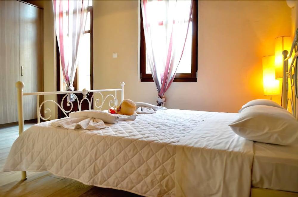 Asikiko Suites Retimno Zewnętrze zdjęcie
